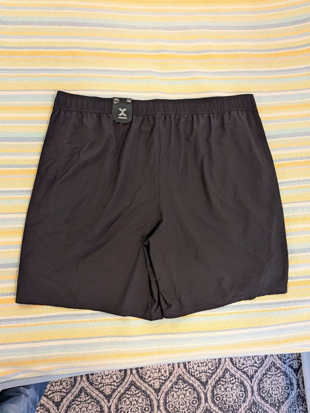 ⭐ NEW NWT Men's Xersion black 8" shorts size XXL